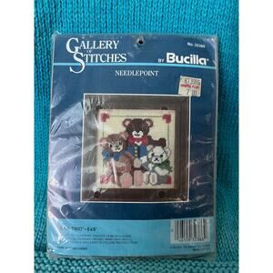 NeedlePoint kit bear trio 5" x 5"
